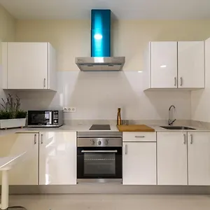 Nuevos Lightbooking Livian Palmas Apartment